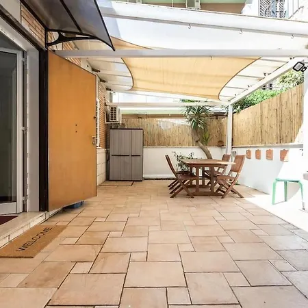 Trilocale Con Patio Esterno Apartment