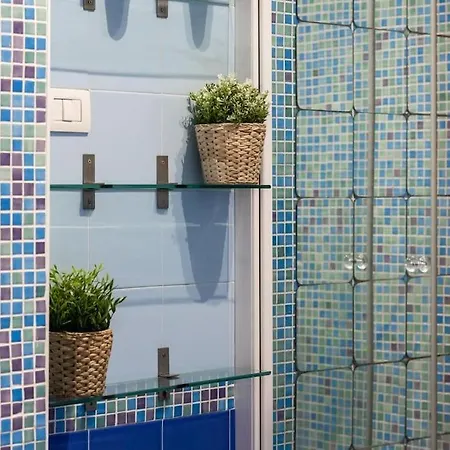 Apartment Trilocale Con Patio Esterno Lido di Ostia