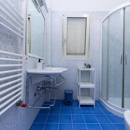 Apartment Trilocale Con Patio Esterno Lido di Ostia