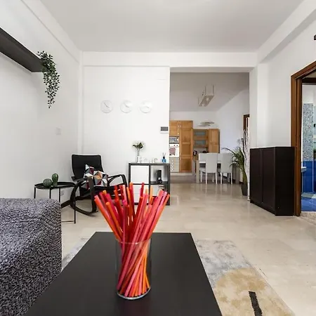 Trilocale Con Patio Esterno Apartment